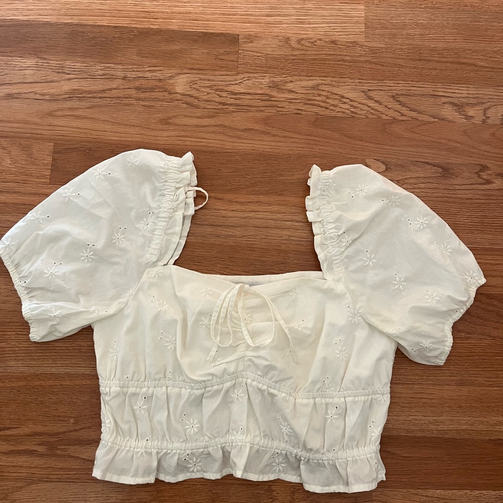 White Puff Sleeve Women's Top